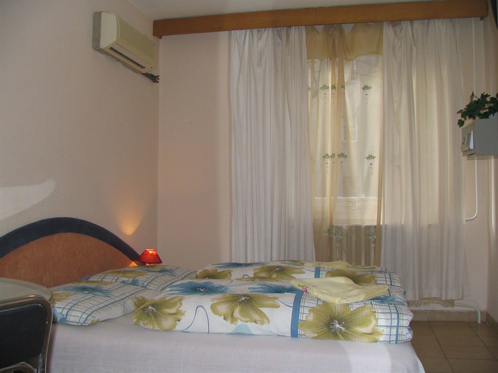 Apartment4You Budapeszt Zewnętrze zdjęcie